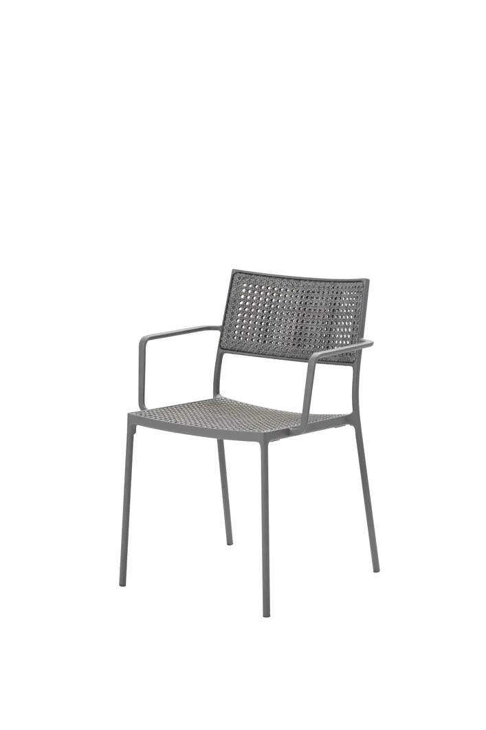 Gartenstuhl Dining Cane-line �Less� Rattan Korbsessel stapelbar hellgrau